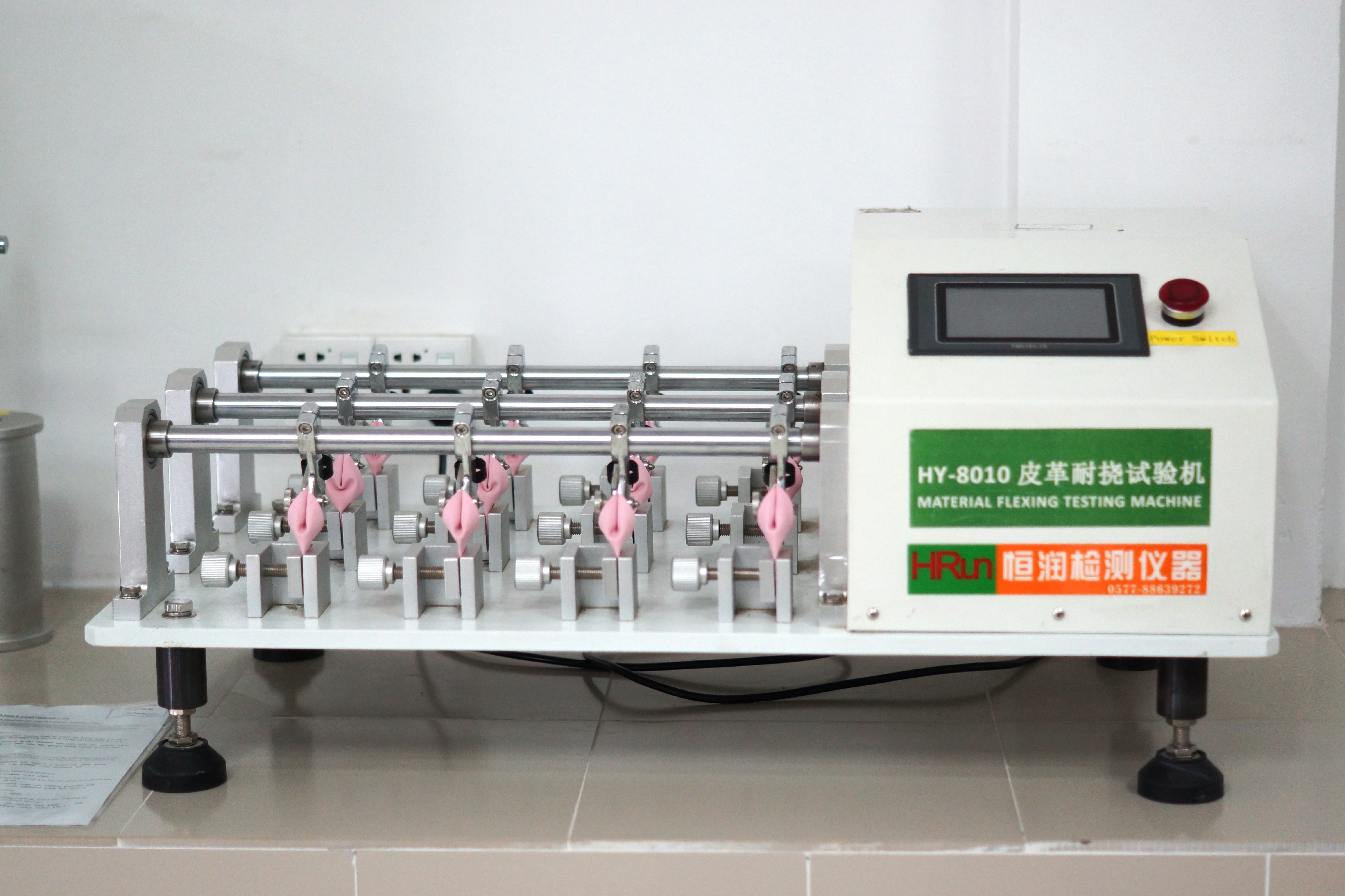 Material Flexing Testing Machine